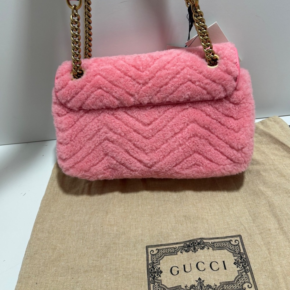 Gucci Marmont Pink Merino Shearling Chevron Shoulder Bag 443497 AACPF 5835 - Picture 3 of 6